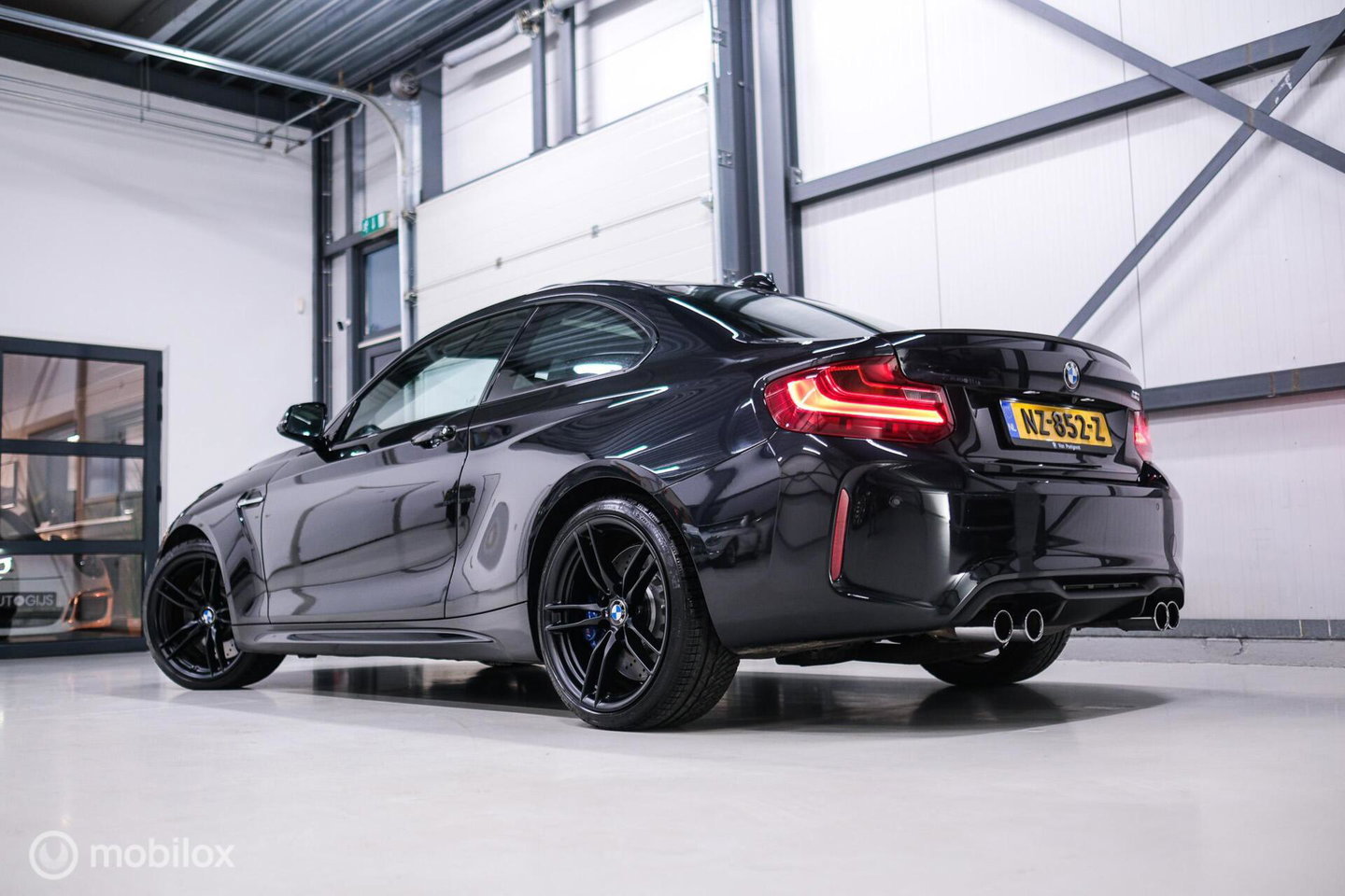 BMW 2 Serie Coupé M2 DCT | Dealer OH | NL auto NAP | Schuifdak | Camera | Harman Kardon | Winter + zomerset | Memory |