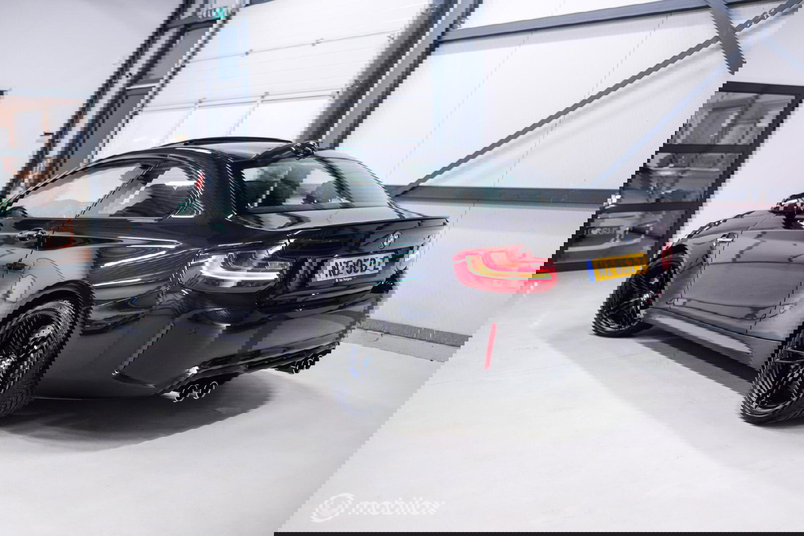 BMW 2 Serie Coupé M2 DCT | Dealer OH | NL auto NAP | Schuifdak | Camera | Harman Kardon | Winter + zomerset | Memory |