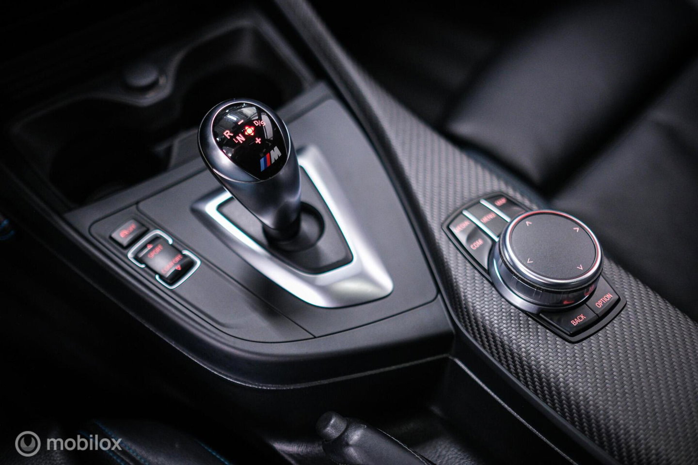 BMW 2 Serie Coupé M2 DCT | Dealer OH | NL auto NAP | Schuifdak | Camera | Harman Kardon | Winter + zomerset | Memory |