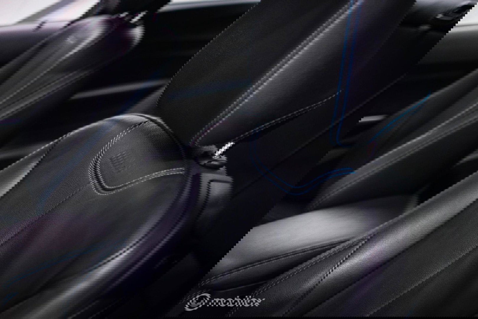 BMW 2 Serie Coupé M2 DCT | Dealer OH | NL auto NAP | Schuifdak | Camera | Harman Kardon | Winter + zomerset | Memory |