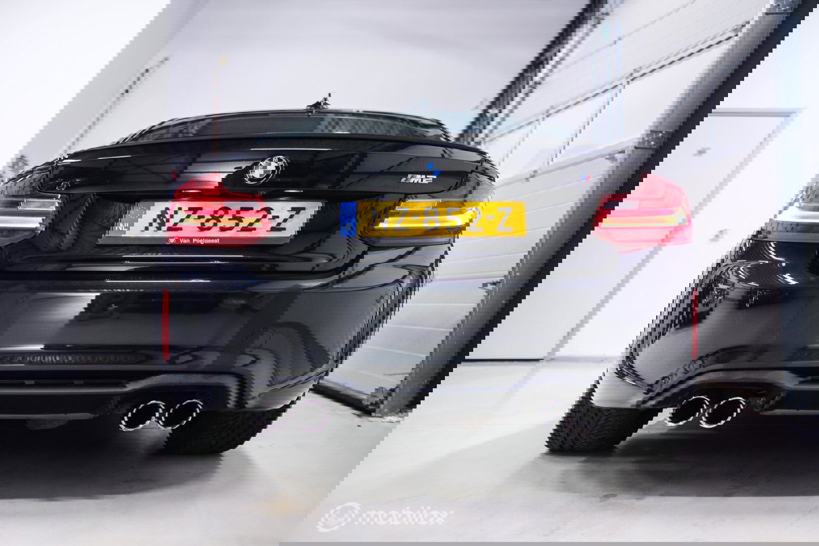 BMW 2 Serie Coupé M2 DCT | Dealer OH | NL auto NAP | Schuifdak | Camera | Harman Kardon | Winter + zomerset | Memory |