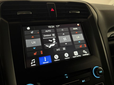 Ford Mondeo Wagon 2.0 ST-Line Carplay Memory PDC Sfeer