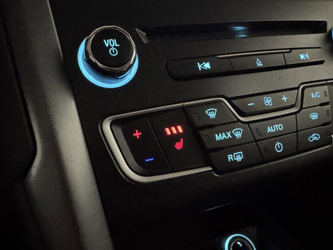 Ford Mondeo Wagon 2.0 ST-Line Carplay Memory PDC Sfeer