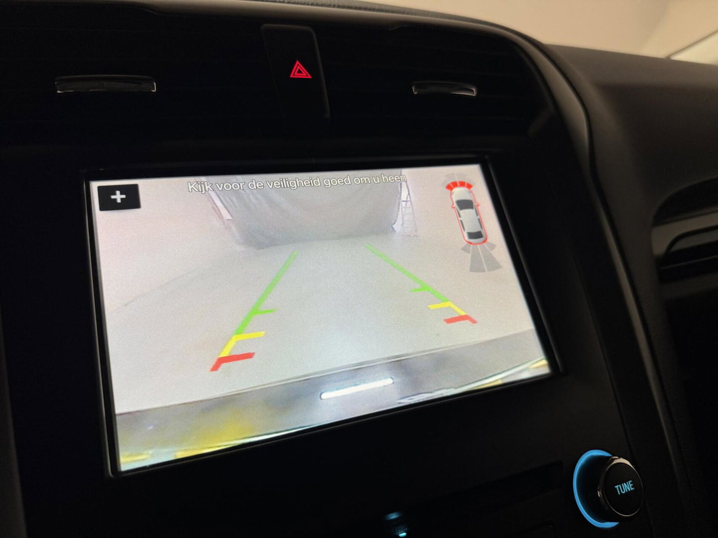 Ford Mondeo Wagon 2.0 ST-Line Carplay Memory PDC Sfeer