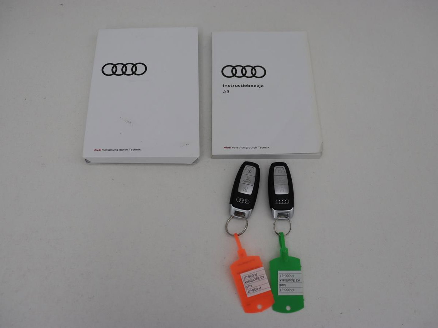 Audi A3 35 TFSI Advanced edition | Sportstoelen | Virtual Cockpit | Carplay | Navigatie | Full LED | Parkeerhulp | Climate control | Cruise control | Bluetooth | DAB