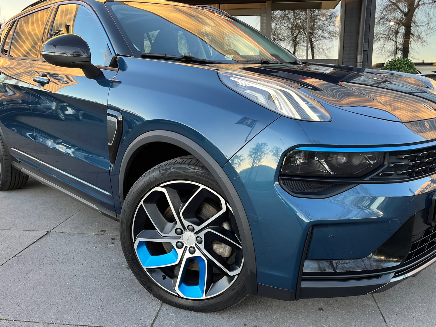 Lynk & Co 01 1.5 262PK|Pano|Infinity|BTW|Memory|360Camera|ACC|Carplay|Ambient Light|Keyless