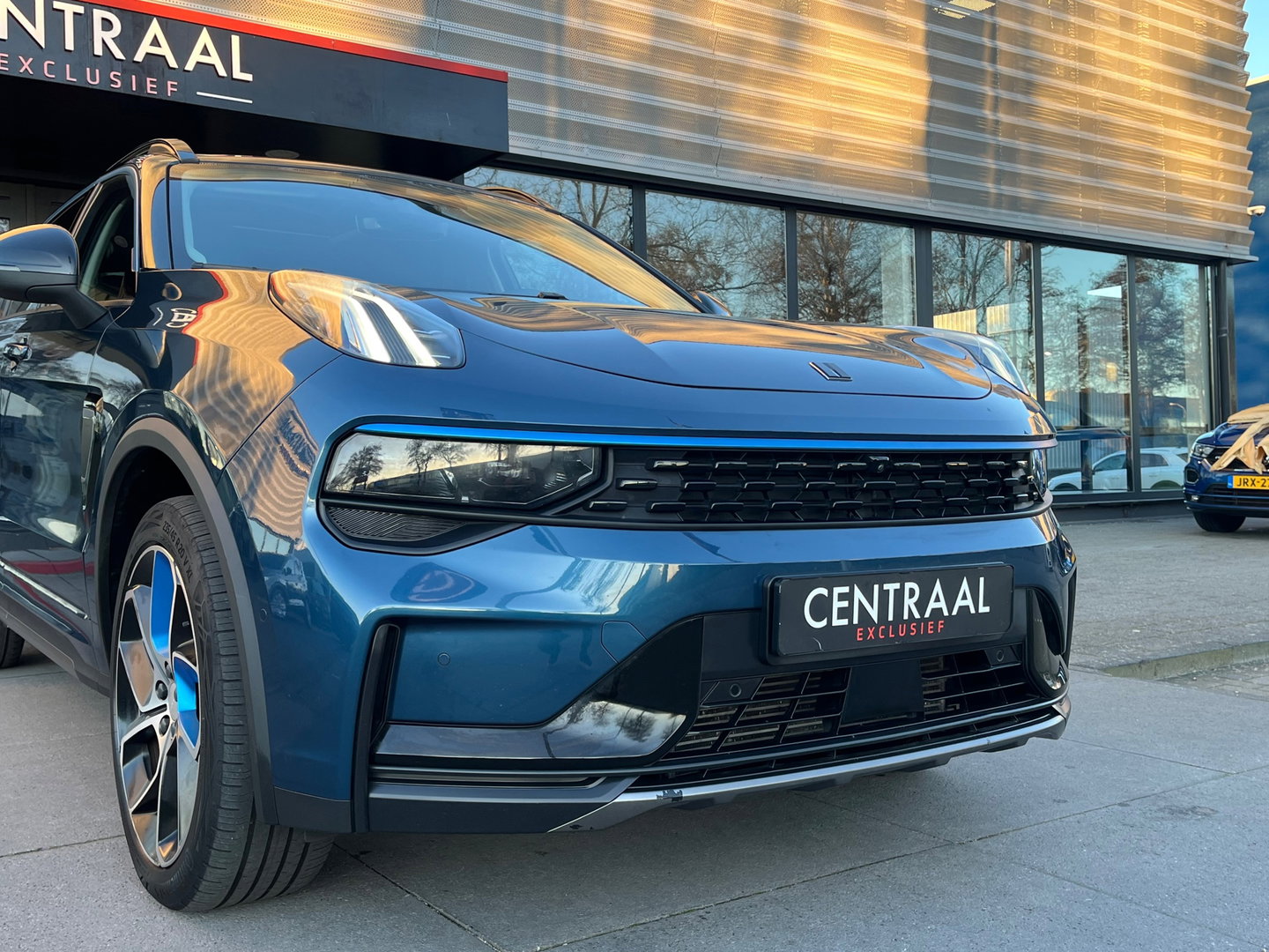 Lynk & Co 01 1.5 262PK|Pano|Infinity|BTW|Memory|360Camera|ACC|Carplay|Ambient Light|Keyless