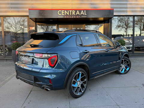 Lynk & Co 01 1.5 262PK|Pano|Infinity|BTW|Memory|360Camera|ACC|Carplay|Ambient Light|Keyless