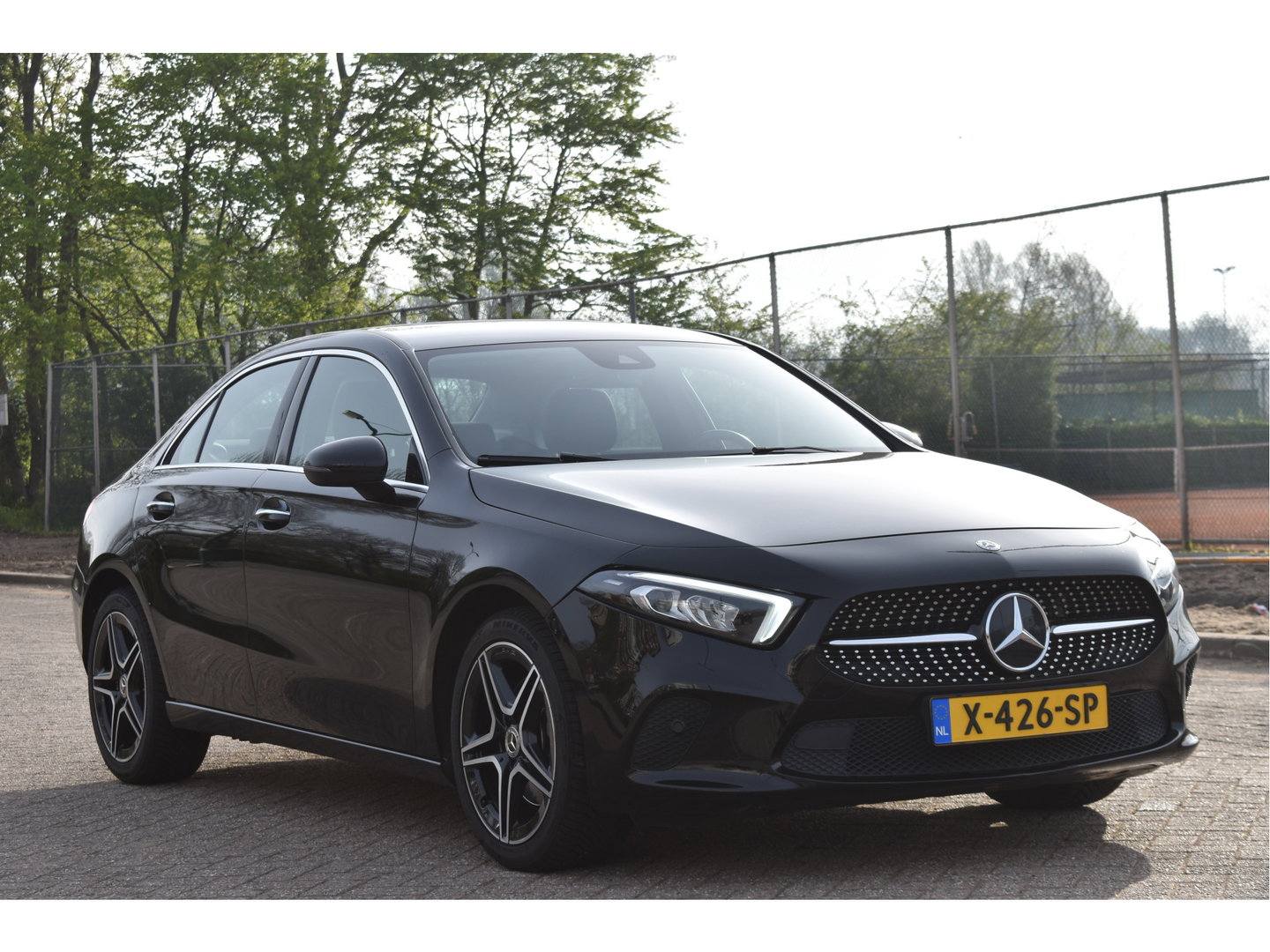 Mercedes-Benz A-Klasse 220 4MATIC AMG Business191 pk 4x4 | Stoelverwarming | Widescreen | Nav | Full LED | Allweather | Netjes