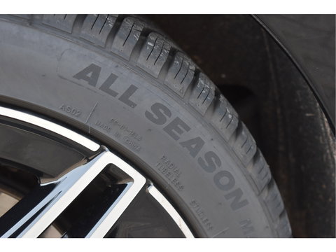 Mercedes-Benz A-Klasse 220 4MATIC AMG Business191 pk 4x4 | Stoelverwarming | Widescreen | Nav | Full LED | Allweather | Netjes