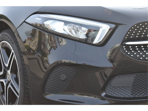 Mercedes-Benz A-Klasse 220 4MATIC AMG Business191 pk 4x4 | Stoelverwarming | Widescreen | Nav | Full LED | Allweather | Netjes