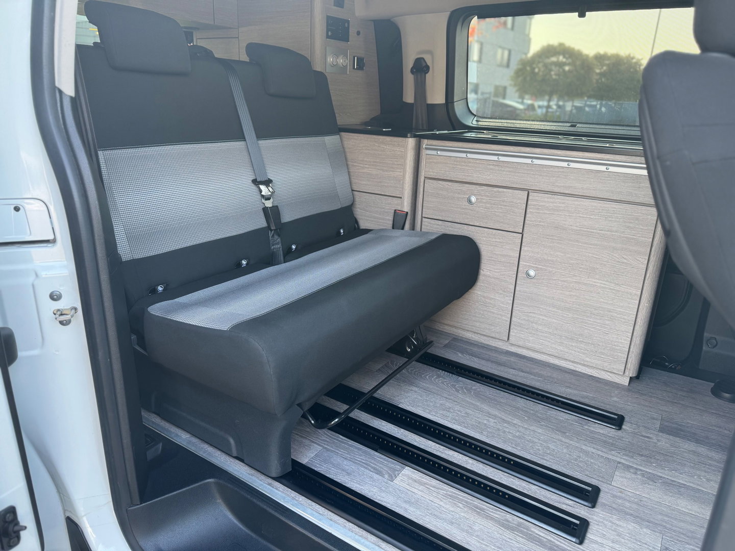 Dethleffs CAMPSTER 002 KEUKEN AUTOMAAT HEKDAK Standkachel Webasto