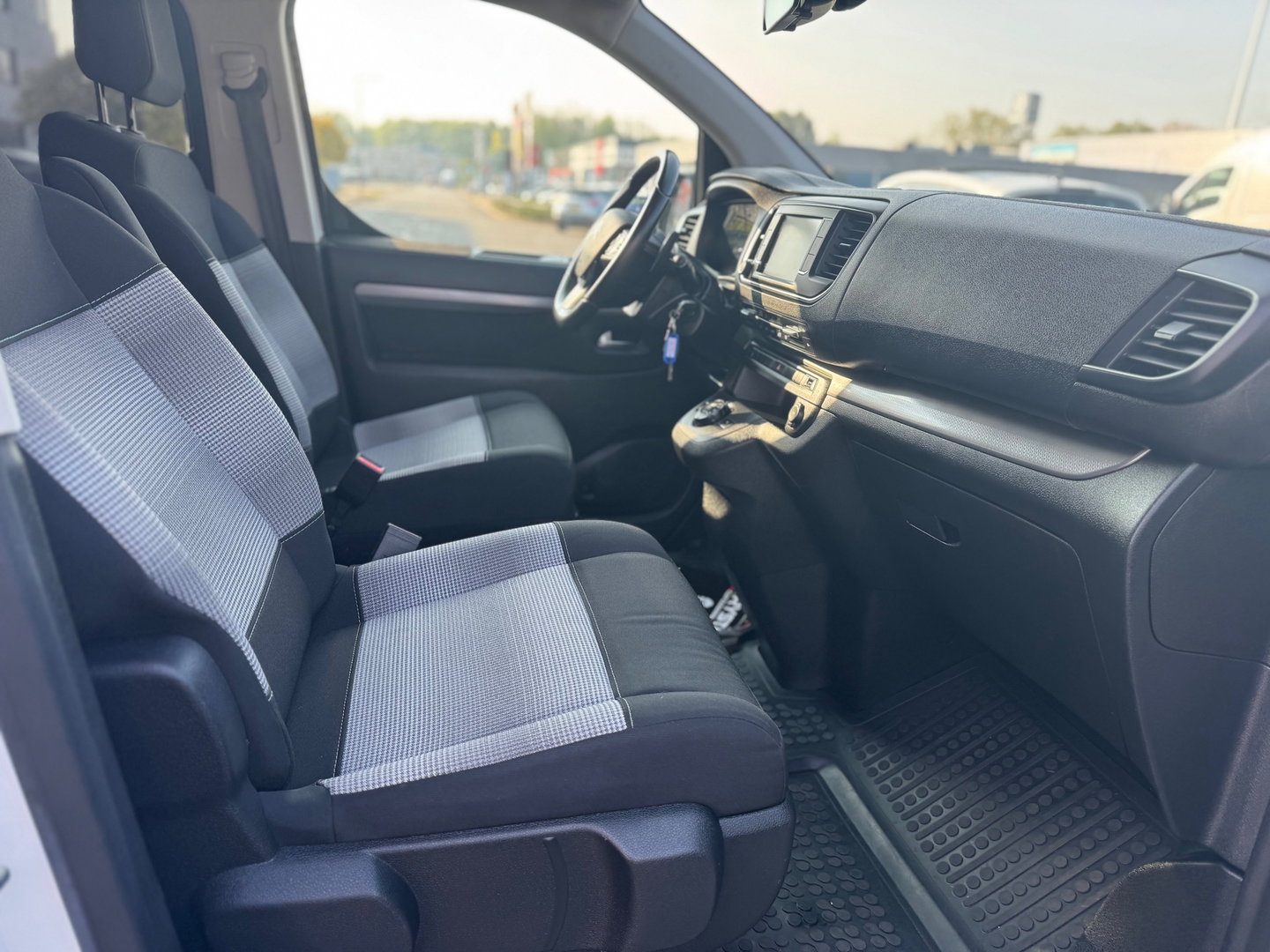 Dethleffs CAMPSTER 002 KEUKEN AUTOMAAT HEKDAK Standkachel Webasto