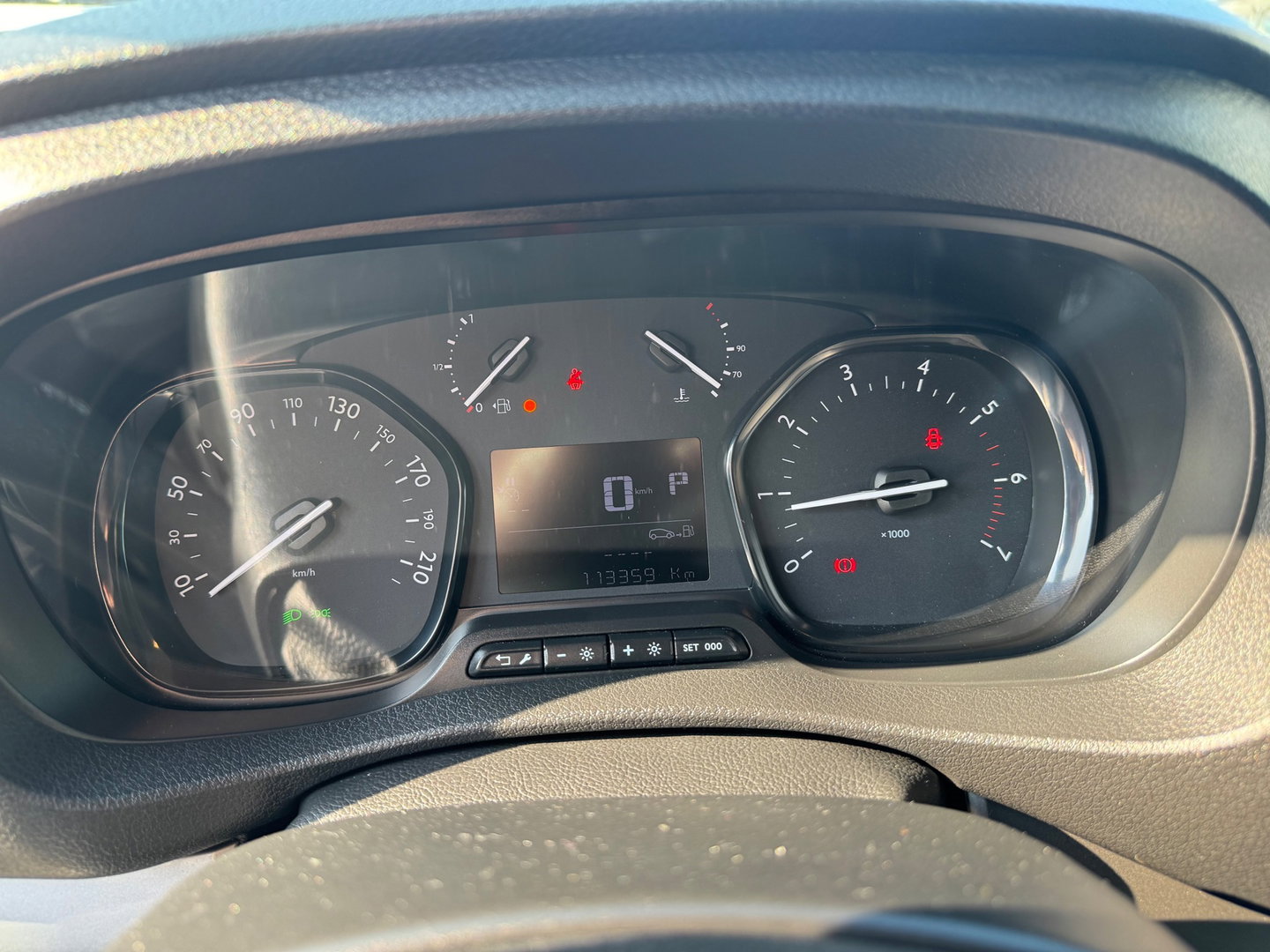 Dethleffs CAMPSTER 002 KEUKEN AUTOMAAT HEKDAK Standkachel Webasto