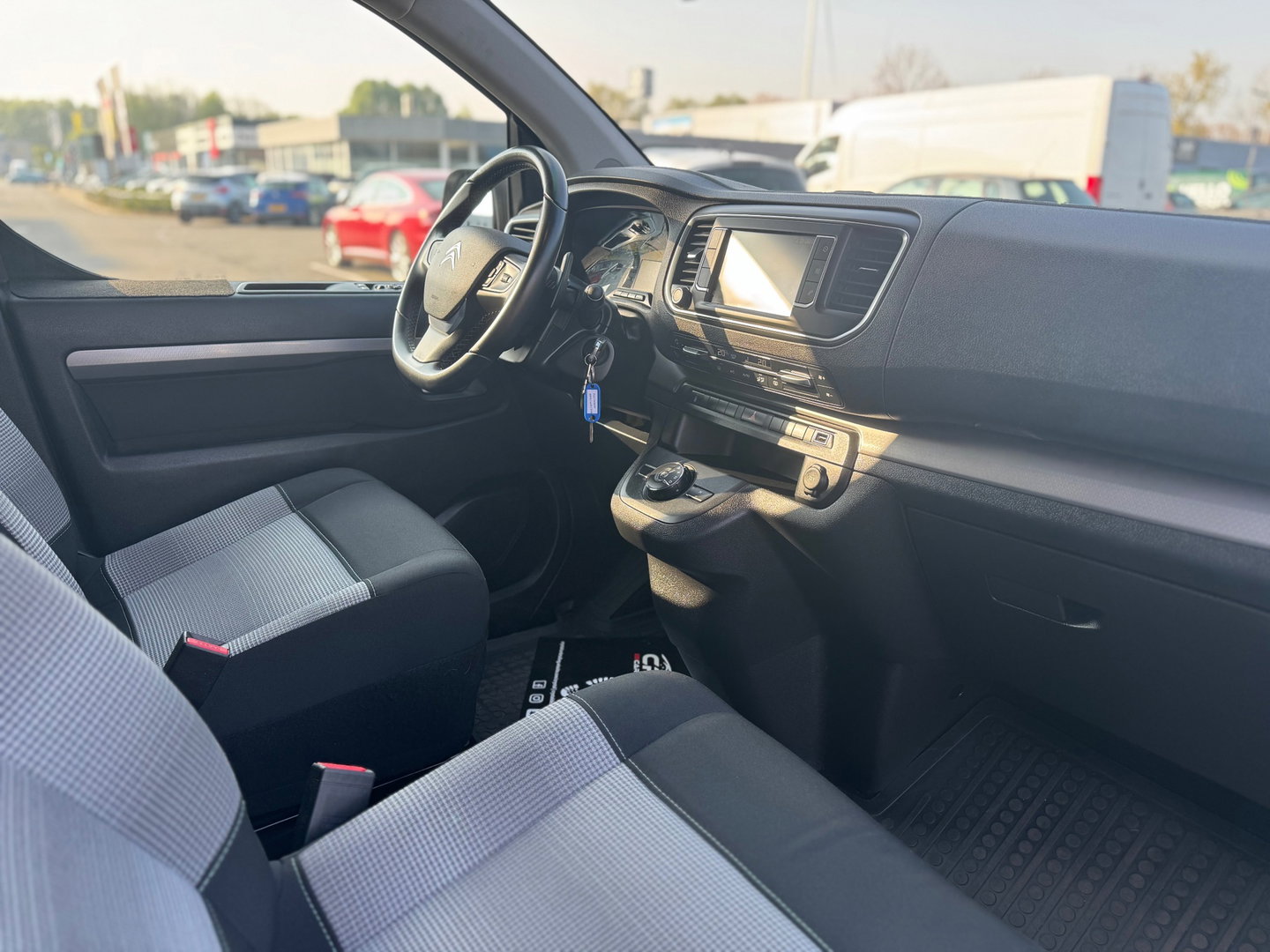 Dethleffs CAMPSTER 002 KEUKEN AUTOMAAT HEKDAK Standkachel Webasto