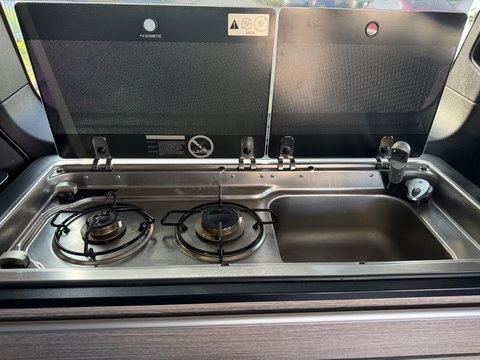 Dethleffs CAMPSTER 002 KEUKEN AUTOMAAT HEKDAK Standkachel Webasto