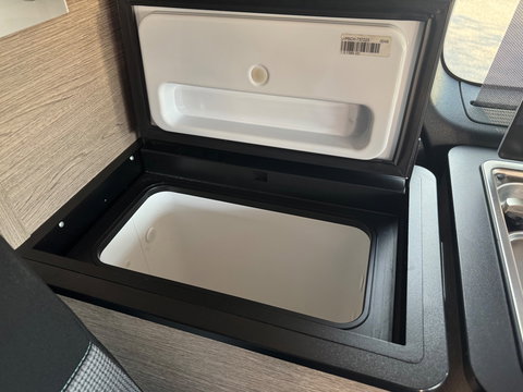 Dethleffs CAMPSTER 002 KEUKEN AUTOMAAT HEKDAK Standkachel Webasto