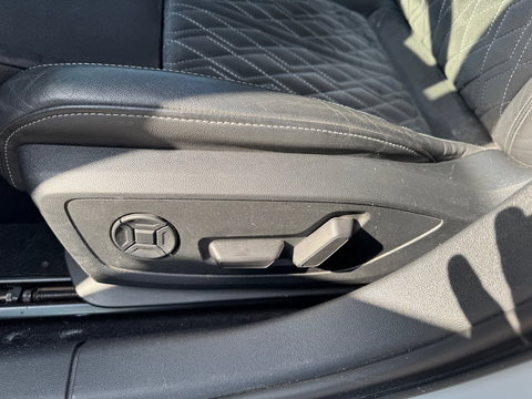 Audi A3 Sportback 2.0 TFSI S3 quattro Edition One Pano Memory HUD