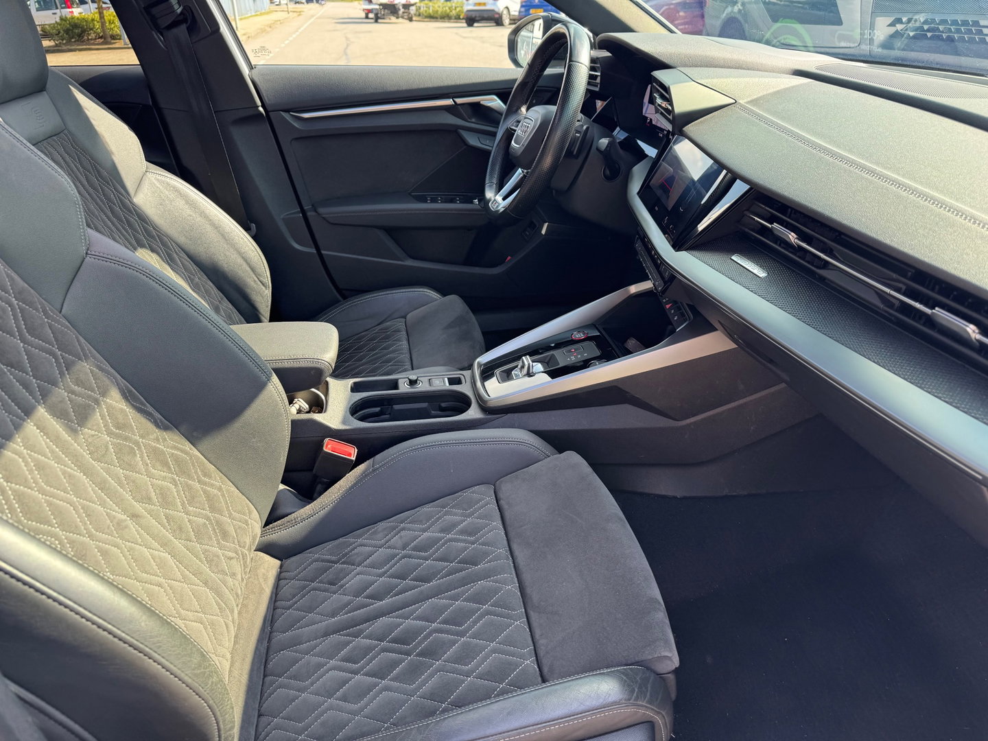 Audi A3 Sportback 2.0 TFSI S3 quattro Edition One Pano Memory HUD