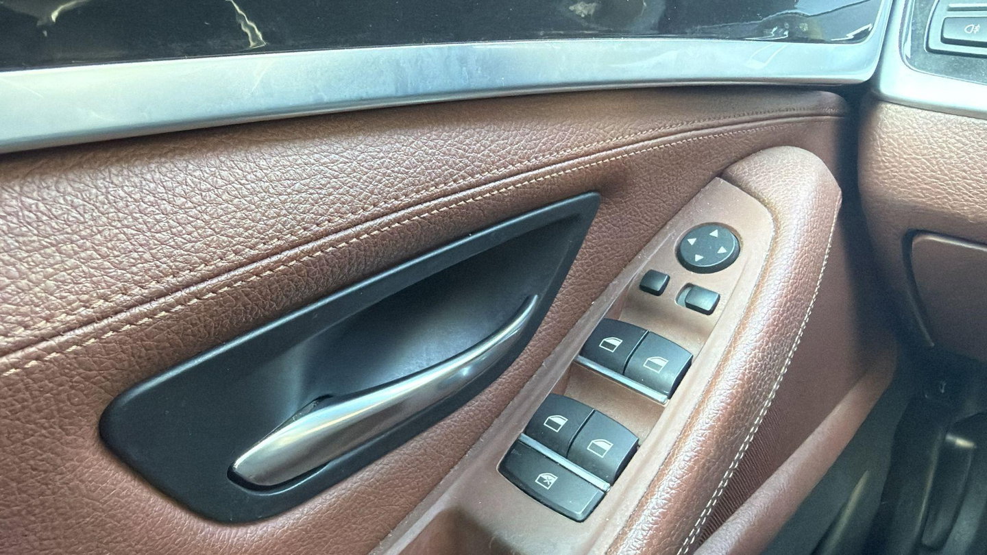 BMW 5 Serie Touring 518d Executive EURO6