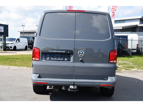 Volkswagen Transporter 2.0 TDI L1H1 28 Bulli Virtual Cockpit, Cruise, Camera, 150pk, LED, Airco, Trekhaak, Uniek!