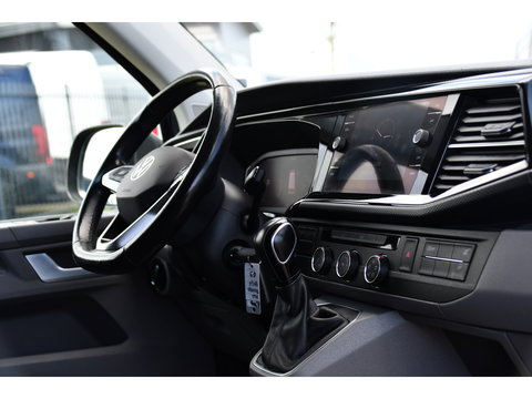 Volkswagen Transporter 2.0 TDI L1H1 28 Bulli Virtual Cockpit, Cruise, Camera, 150pk, LED, Airco, Trekhaak, Uniek!