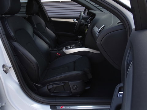 Audi A4 Avant 1.8 TFSI 170PK automaat / S-Line / S-Edition / MMI / LED