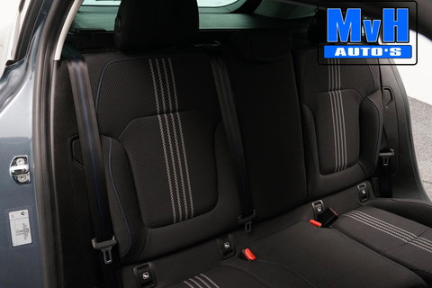 Renault Mégane Estate 1.3 TCe GT-Line|KUIPSTOEL|CAMERA|TREKH