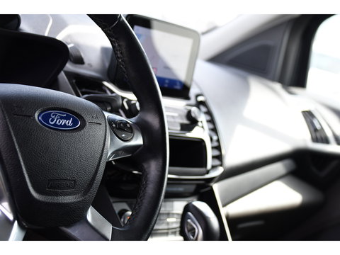 Ford Transit Connect 1.5 EcoBlue L2 Limited Camera, Cruise, Carplay, 120pk, Automaat, LED, Stoelverwarming, Clima, Automaat, Trekhaak, Uniek!