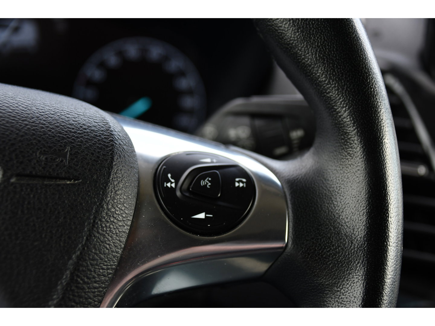 Ford Transit Connect 1.5 EcoBlue L2 Limited Camera, Cruise, Carplay, 120pk, Automaat, LED, Stoelverwarming, Clima, Automaat, Trekhaak, Uniek!