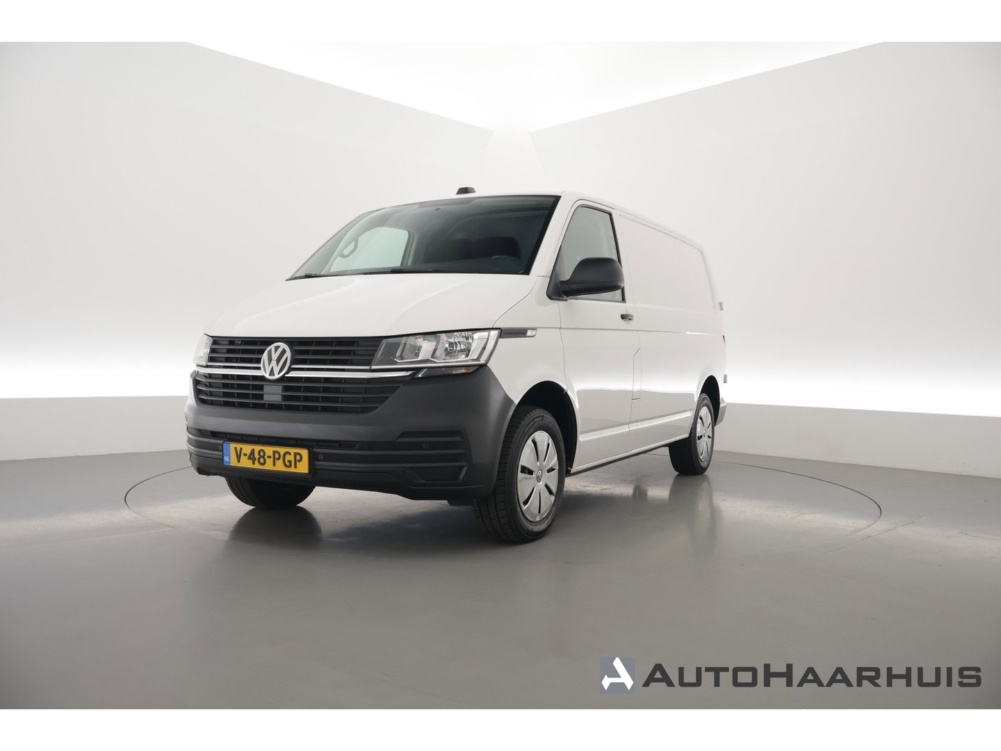 Volkswagen Transporter 2.0 TDI-150pk Automaat | L1H1 | Apple CarPlay & Android Auto | Camera | PDC V+A | Trekhaak | All Season | DAB