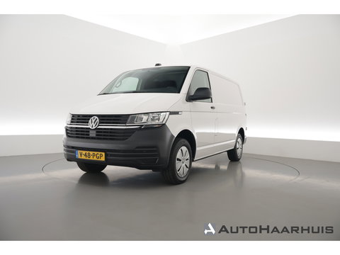 Volkswagen Transporter 2.0 TDI-150pk Automaat | L1H1 | Apple CarPlay & Android Auto | Camera | PDC V+A | Trekhaak | All Season | DAB