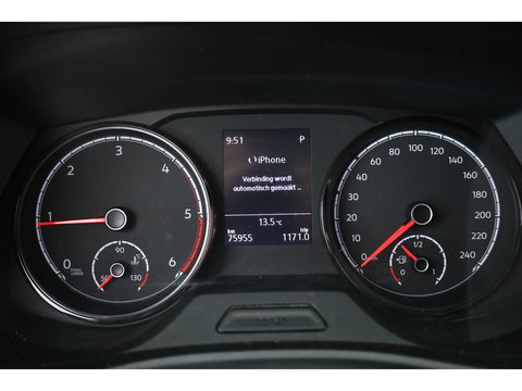 Volkswagen Transporter 2.0 TDI-150pk Automaat | L1H1 | Apple CarPlay & Android Auto | Camera | PDC V+A | Trekhaak | All Season | DAB