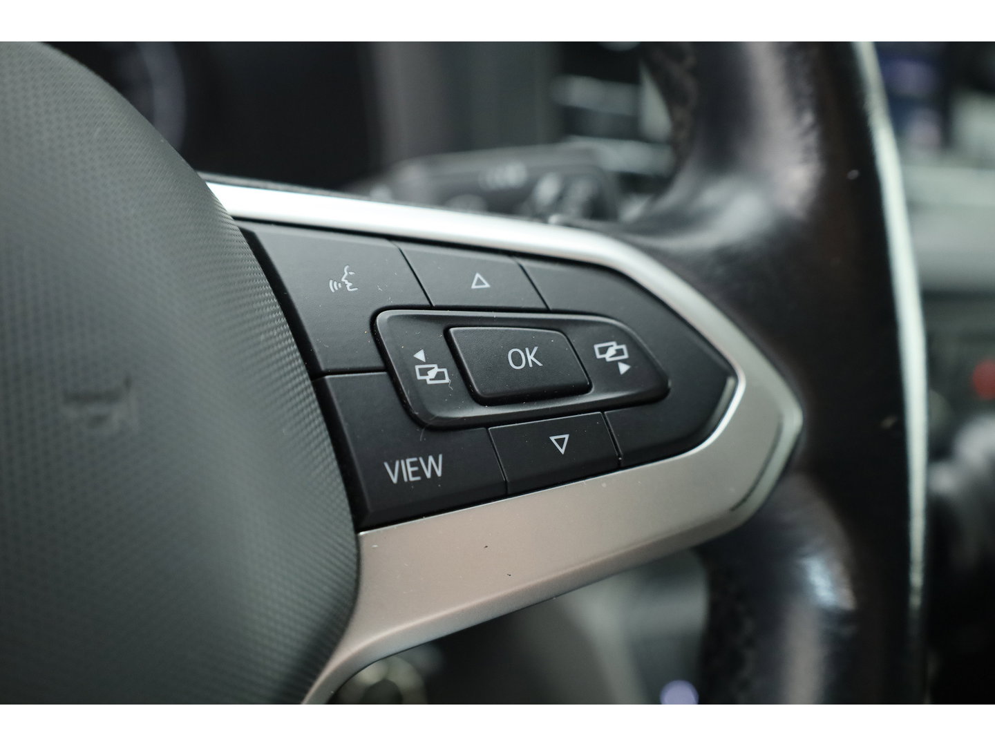 Volkswagen Transporter 2.0 TDI-150pk Automaat | L1H1 | Apple CarPlay & Android Auto | Camera | PDC V+A | Trekhaak | All Season | DAB