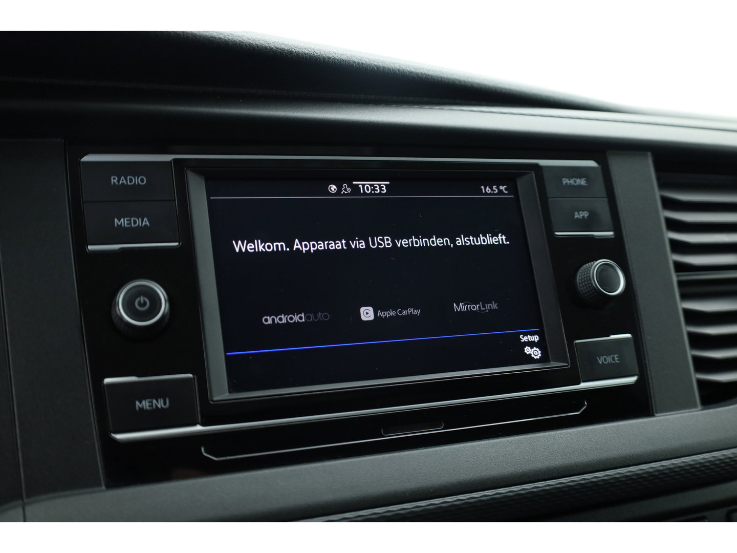 Volkswagen Transporter 2.0 TDI-150pk Automaat | L1H1 | Apple CarPlay & Android Auto | Camera | PDC V+A | Trekhaak | All Season | DAB