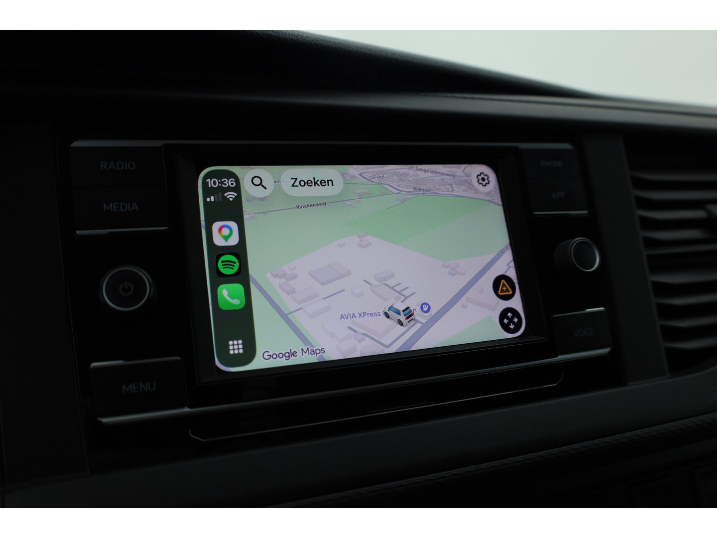 Volkswagen Transporter 2.0 TDI-150pk Automaat | L1H1 | Apple CarPlay & Android Auto | Camera | PDC V+A | Trekhaak | All Season | DAB