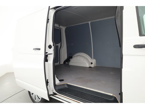 Volkswagen Transporter 2.0 TDI-150pk Automaat | L1H1 | Apple CarPlay & Android Auto | Camera | PDC V+A | Trekhaak | All Season | DAB