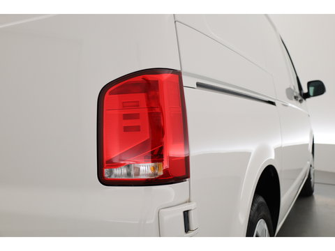 Volkswagen Transporter 2.0 TDI-150pk Automaat | L1H1 | Apple CarPlay & Android Auto | Camera | PDC V+A | Trekhaak | All Season | DAB