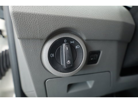 Volkswagen Transporter 2.0 TDI-150pk Automaat | L1H1 | Apple CarPlay & Android Auto | Camera | PDC V+A | Trekhaak | All Season | DAB