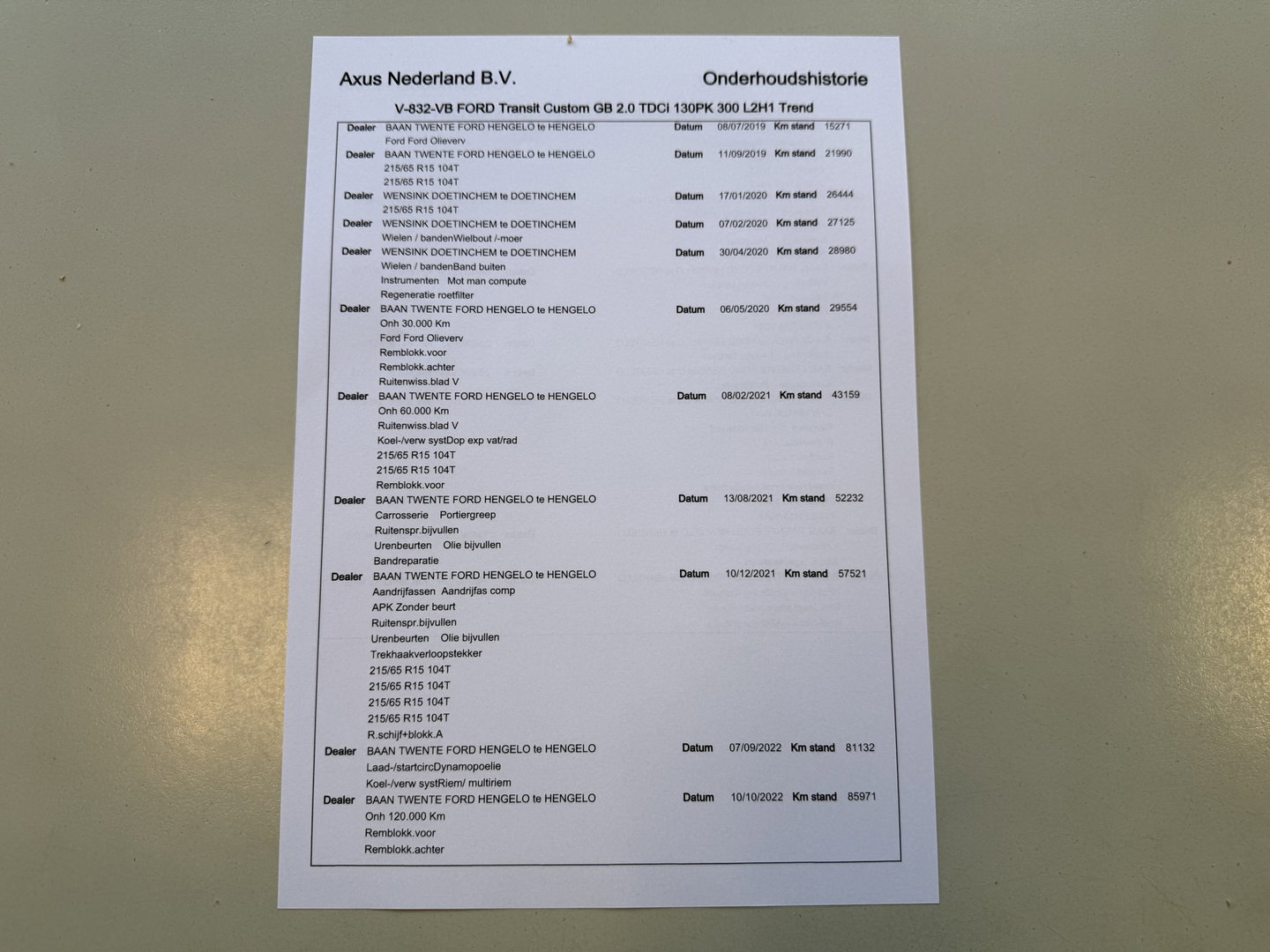 Ford Transit Custom 300 2.0 TDCI 130pk L2H1 Trend / euro 6 / vaste prijs rijklaar € 12.950 ex btw / lease vanaf € 218 / airco / cruise / navigatie / camera / trekhaak 2700 kg !
