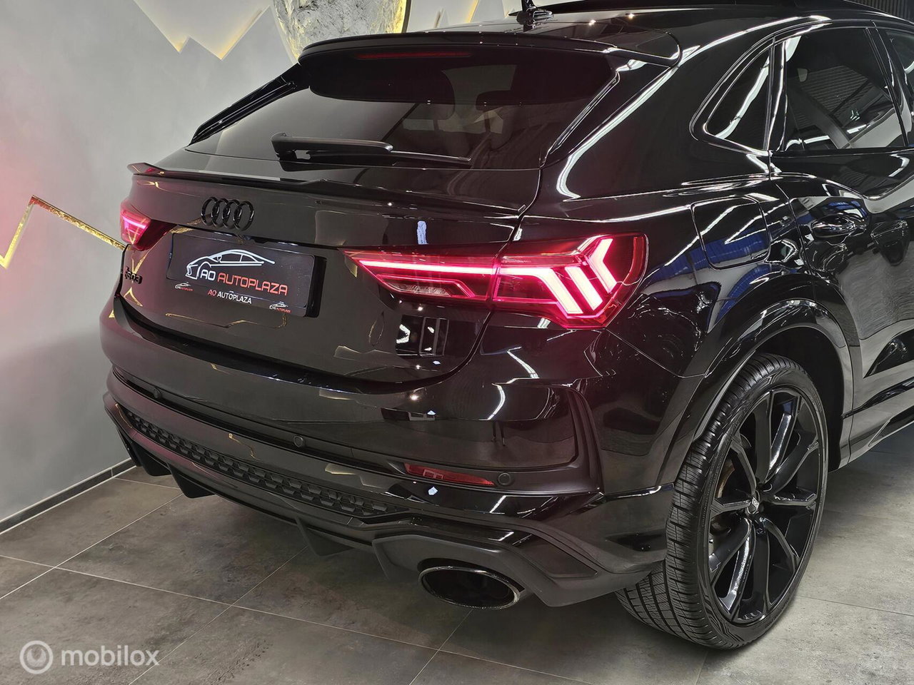 Audi RSQ3
