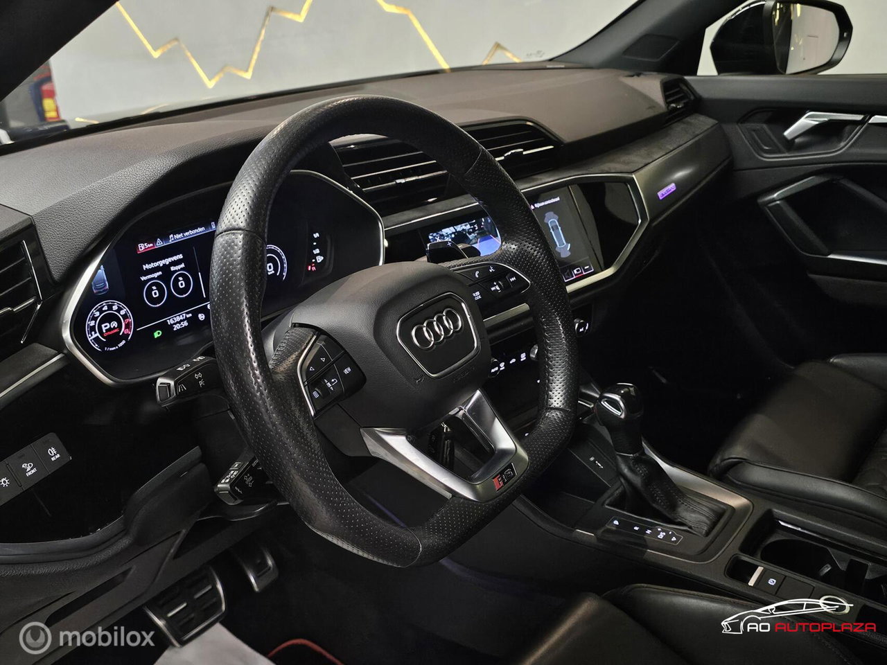 Audi RSQ3