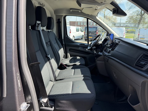 Ford Transit Custom 300 2.0 TDCI L2H1 Trend / vaste prijs rijklaar € 21.950 ex btw / dubbele schuifdeur / lease vanaf € 358 / airco / cruise / camera / pdc voor en achter / euro 6 / bpm vrij
