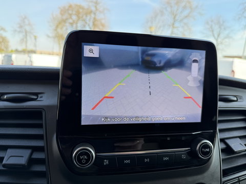 Ford Transit Custom 300 2.0 TDCI L2H1 Trend / vaste prijs rijklaar € 21.950 ex btw / dubbele schuifdeur / lease vanaf € 358 / airco / cruise / camera / pdc voor en achter / euro 6 / bpm vrij