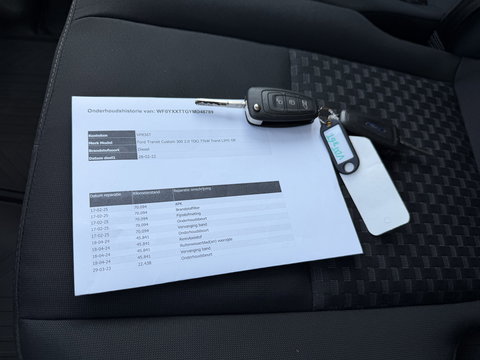 Ford Transit Custom 300 2.0 TDCI L2H1 Trend / vaste prijs rijklaar € 21.950 ex btw / dubbele schuifdeur / lease vanaf € 358 / airco / cruise / camera / pdc voor en achter / euro 6 / bpm vrij