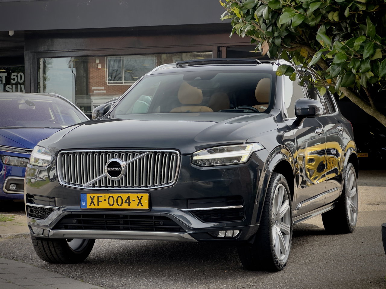 Volvo XC90