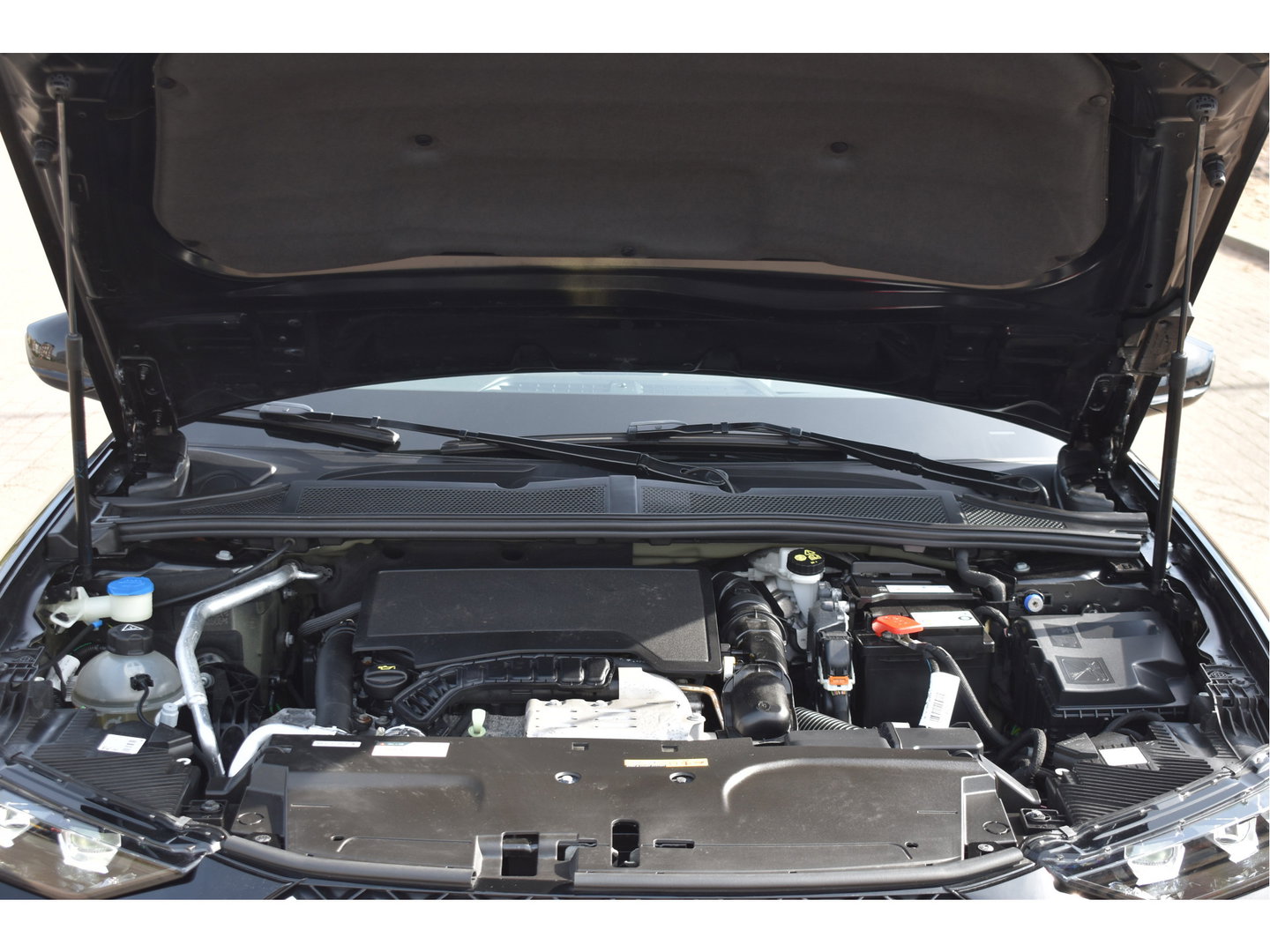 DS DS 4 1.2 PureTech Etoile Drive Assist Pack | Zeer vol | Keyless | HUD | 360 gr.camera | Open dak | Massagestoelen | Full LED