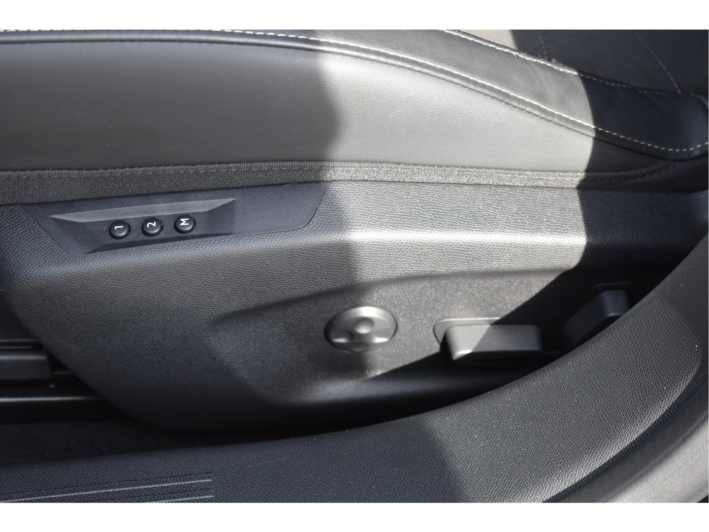 DS DS 4 1.2 PureTech Etoile Drive Assist Pack | Zeer vol | Keyless | HUD | 360 gr.camera | Open dak | Massagestoelen | Full LED