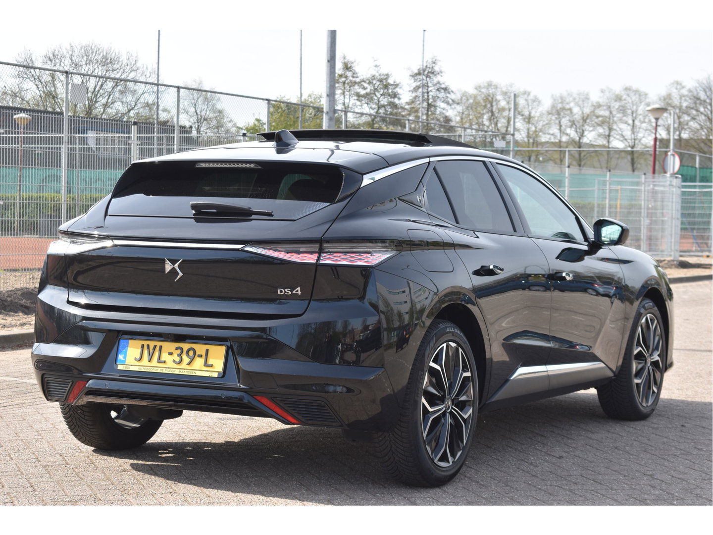 DS DS 4 1.2 PureTech Etoile Drive Assist Pack | Zeer vol | Keyless | HUD | 360 gr.camera | Open dak | Massagestoelen | Full LED