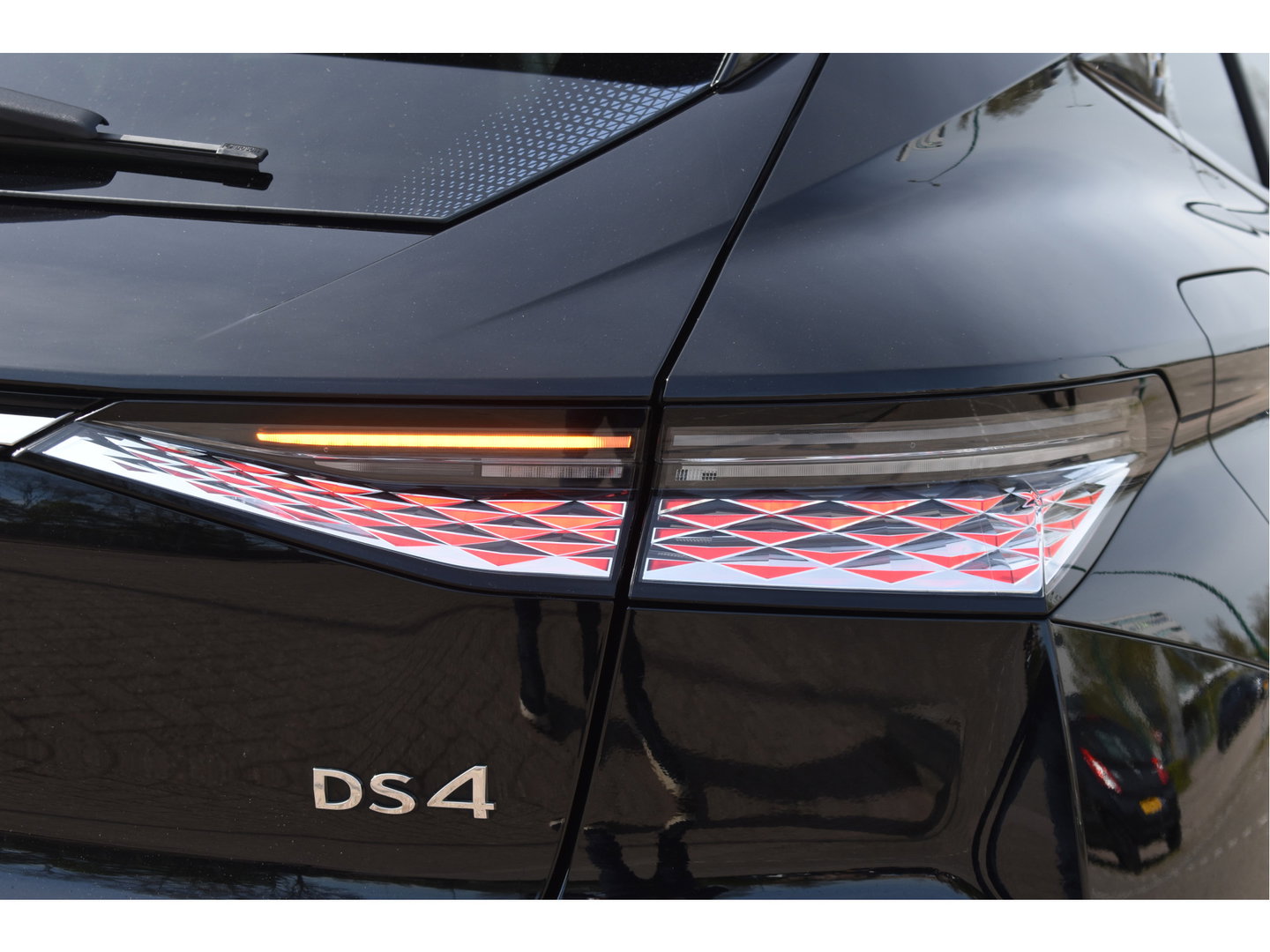 DS DS 4 1.2 PureTech Etoile Drive Assist Pack | Zeer vol | Keyless | HUD | 360 gr.camera | Open dak | Massagestoelen | Full LED